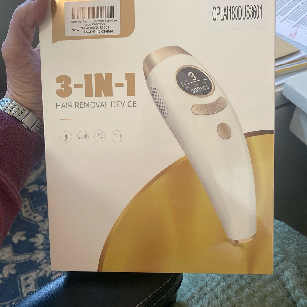 3-IN-1 Hair Removal Device - White and Gold NIB